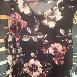 Floral Women's Blouse - Black and Pink